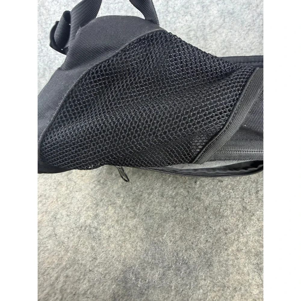 Dakine backpack features